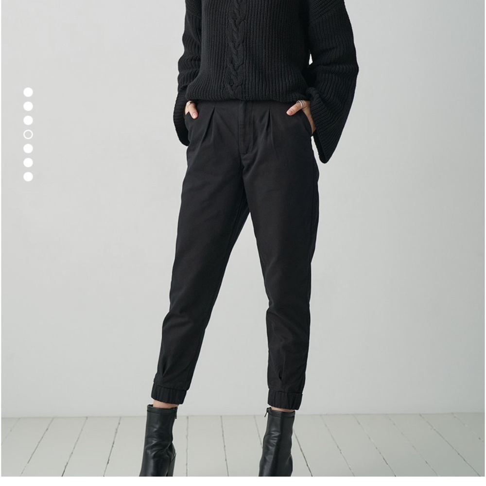 Nu-in tapered pleated pants NWT